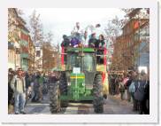 2006-03-05_15-12-15_Carnaval_85,0mm_F6,3_1_400_eme_DiMAGE A2 * 2560 x 1920 * (1.8MB)